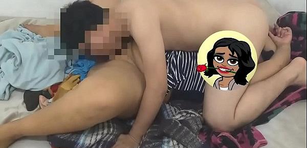  Gordita Nalgona Gran Trasero Adolescente Jovencita de 18 años teniendo sexo con su novio y el le hace sexo oral y hacen el 69